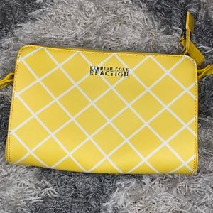 Kenneth Cole Reaction Crossbody Bag